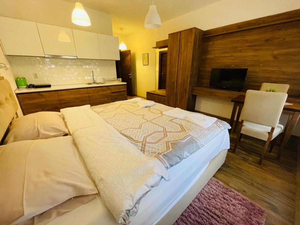 Fuk-Tak Apartmani&Restoran Dojran 객실 사진